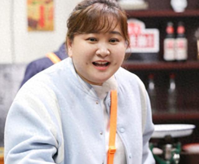 贾玲庆生照